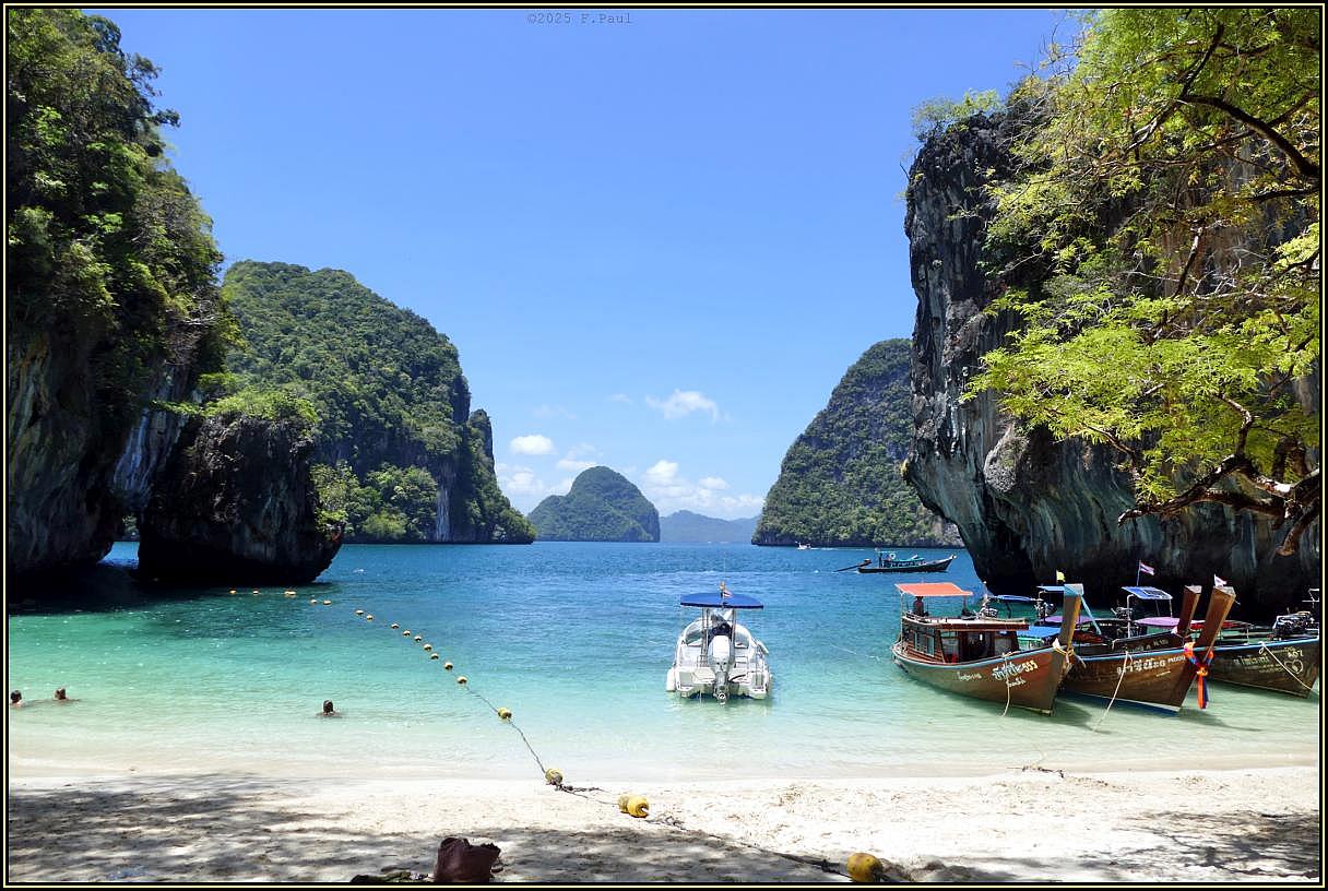 Lao Lading Island